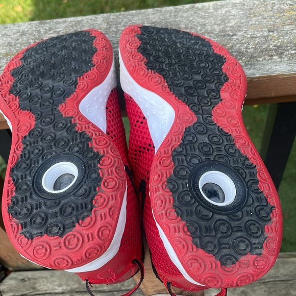 NIKE PG 4 BRED - Picture 5 of 6